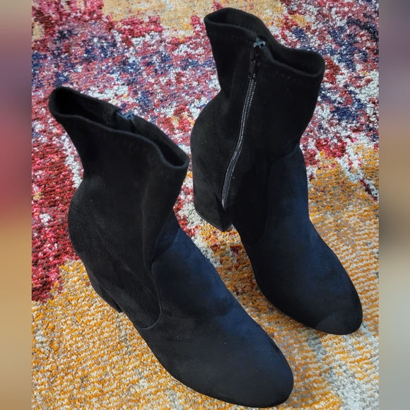 ASOS Black Suede booties - Picture 2 of 5